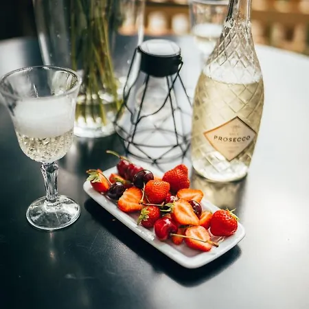 萨尔瓦多兀贝茨酒店 招待所